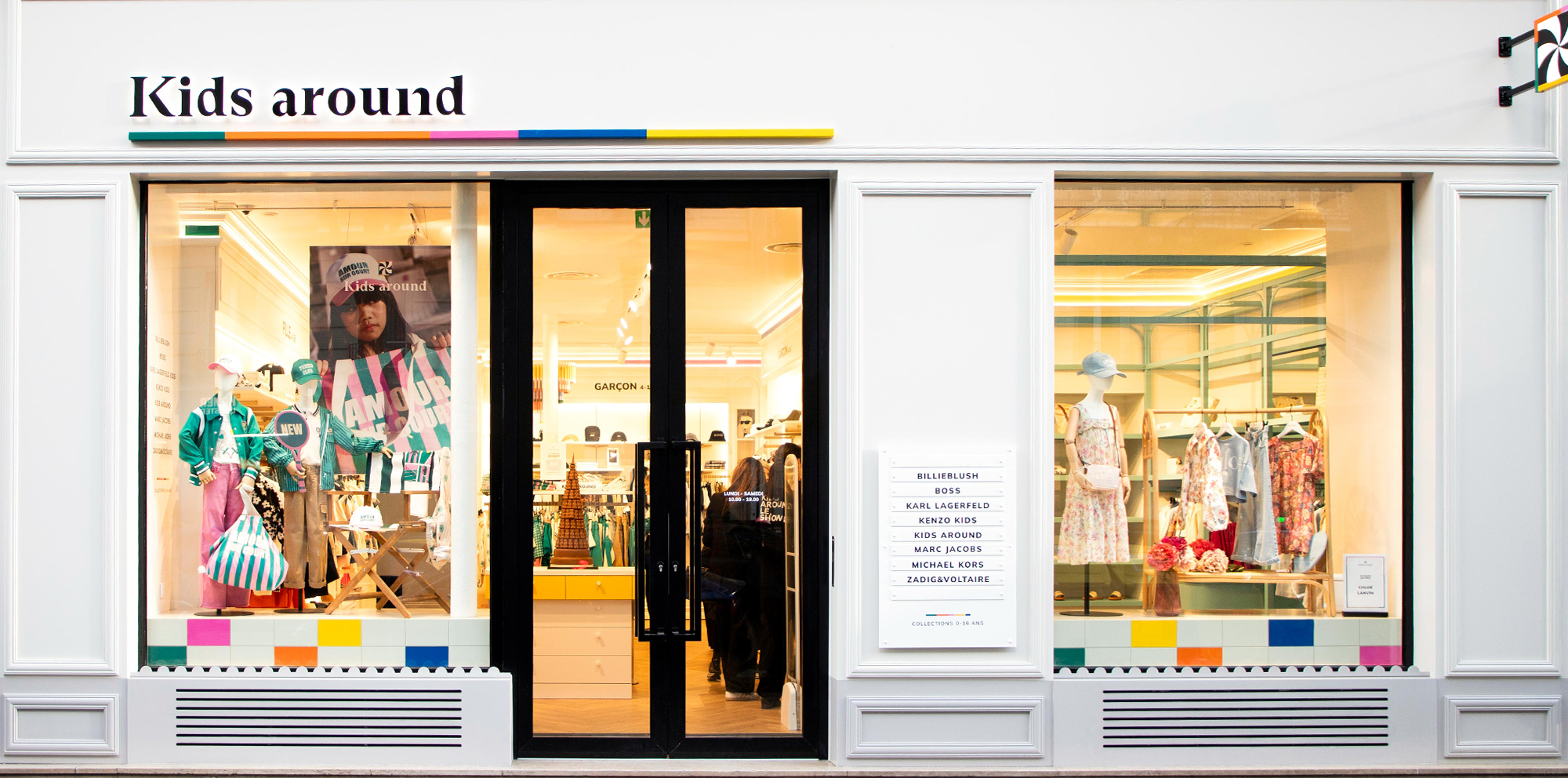 Kids around déploie son nouveau concept de vente au détail rue Victor-Hugo à Paris.